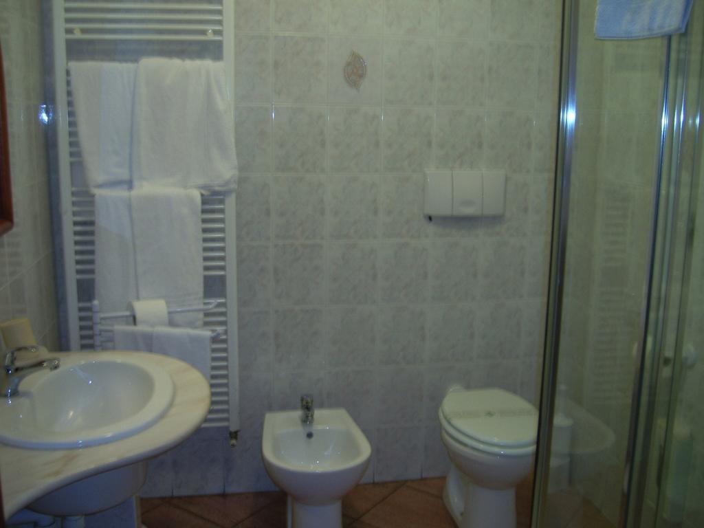 Hotel La Collinetta เซสโต คาเลนดิ ห้อง รูปภาพ