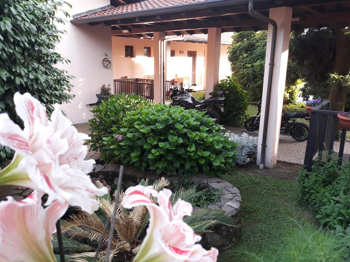 Hotel La Collinetta เซสโต คาเลนดิ ภายนอก รูปภาพ